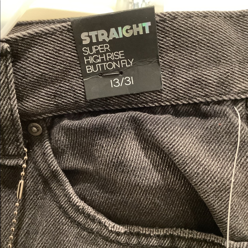 Juniors Straight Super High Rise Buttonfly Jeans With Rhinestones, Size 7 - Picture 13 of 13